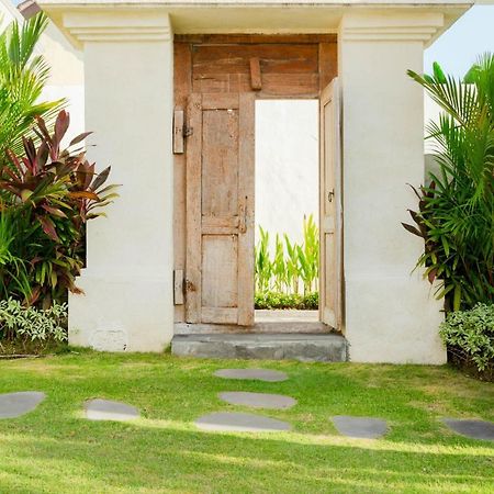 Rara Guesthouse Canggu Εξωτερικό φωτογραφία