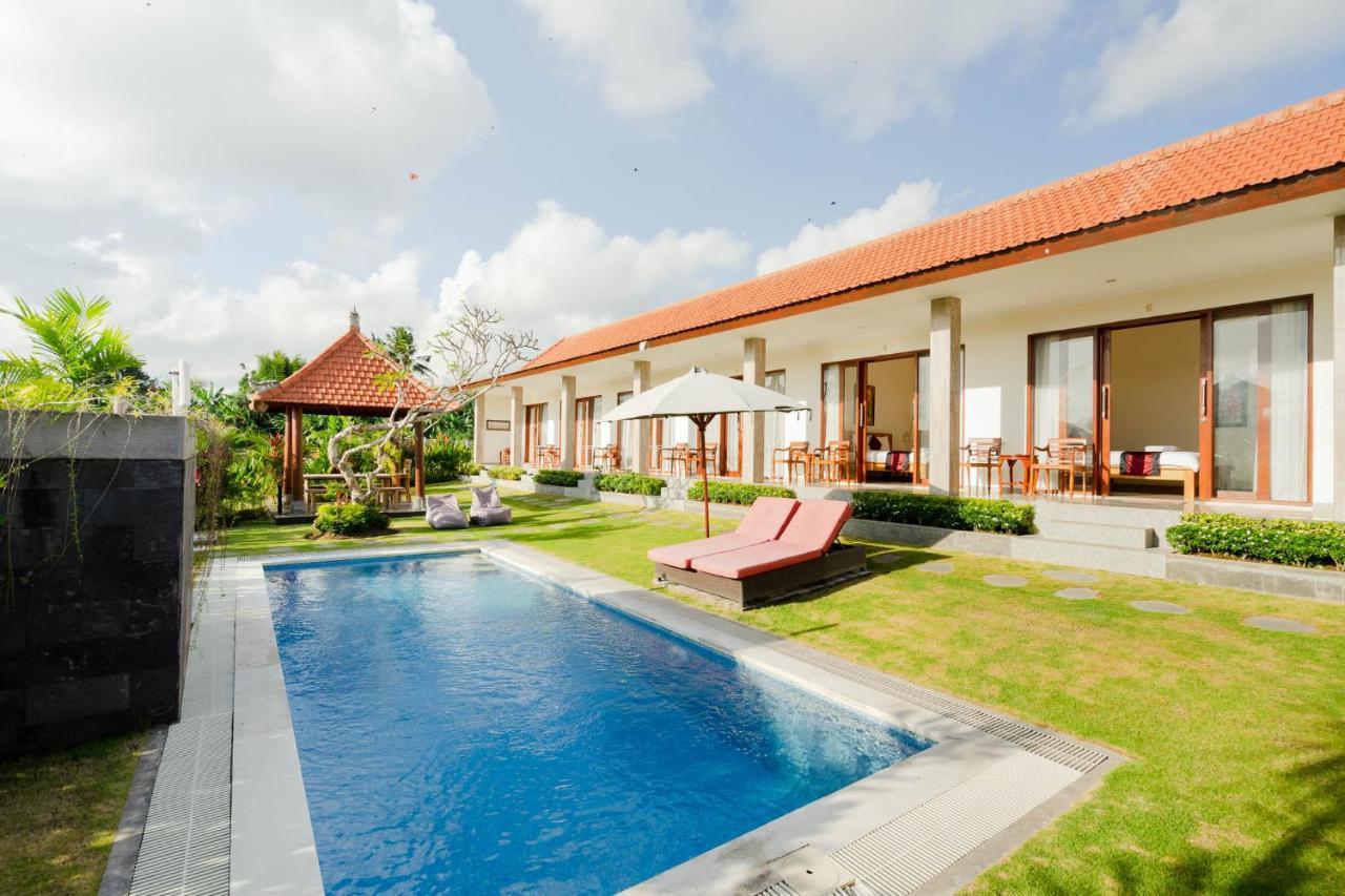 Rara Guesthouse Canggu Εξωτερικό φωτογραφία