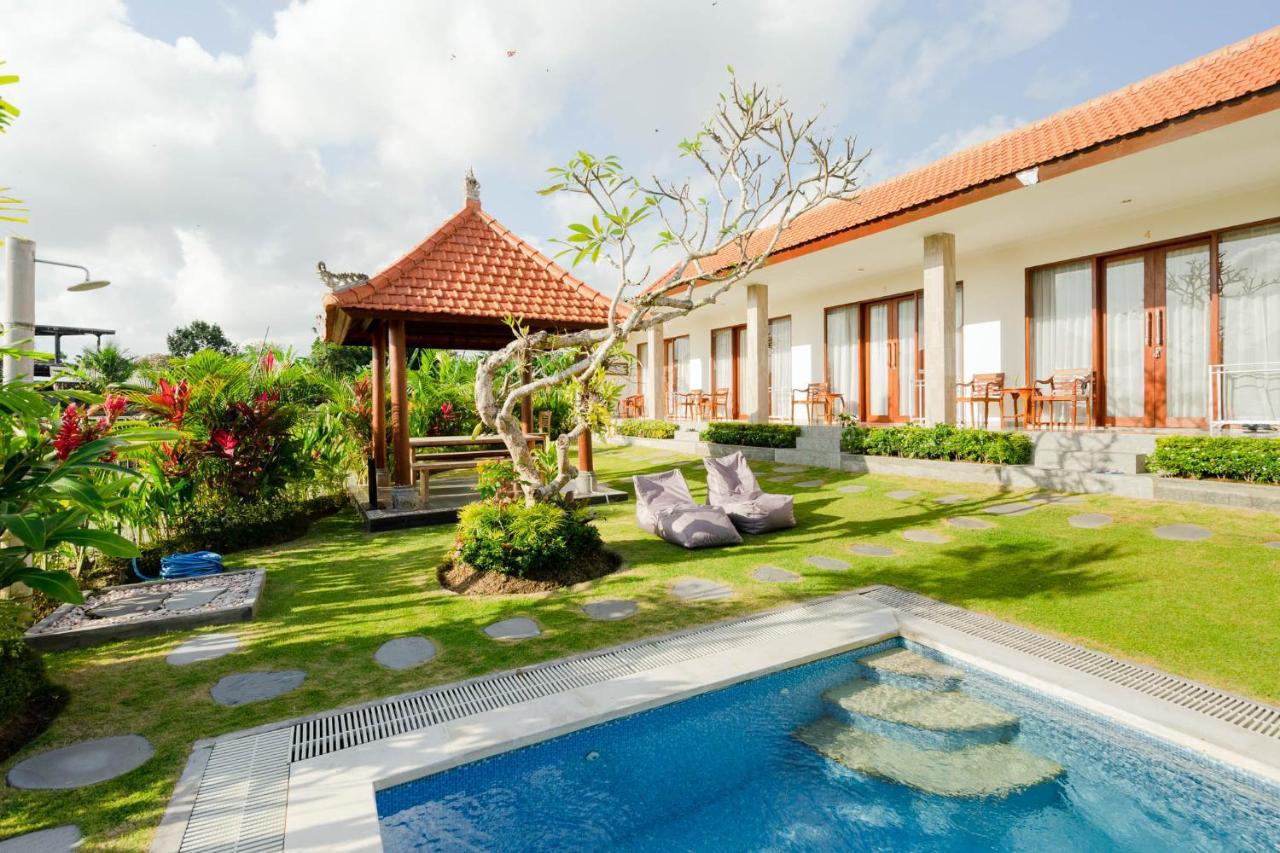 Rara Guesthouse Canggu Εξωτερικό φωτογραφία